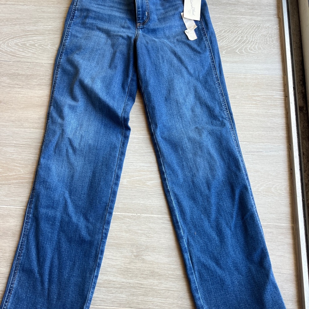 Target Everyday Straight Leg, High Rise Jeans - Picture 8 of 8